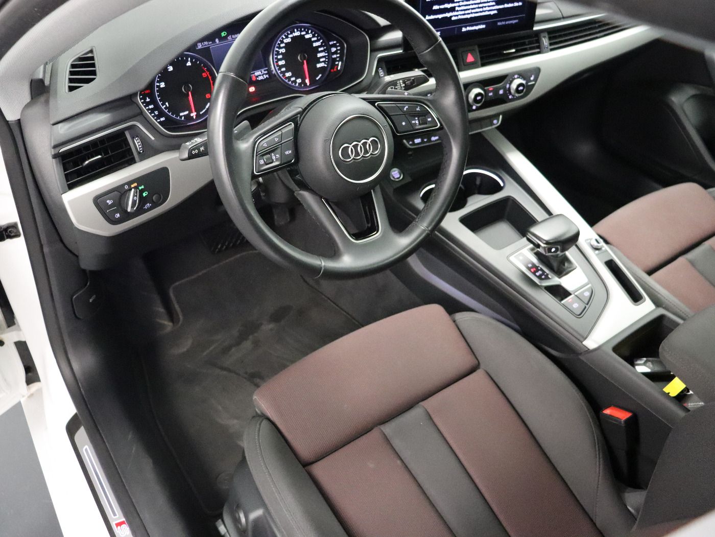 Fahrzeugabbildung Audi A5 Sportback 40 TDI S tronic S line CarPlay|SD