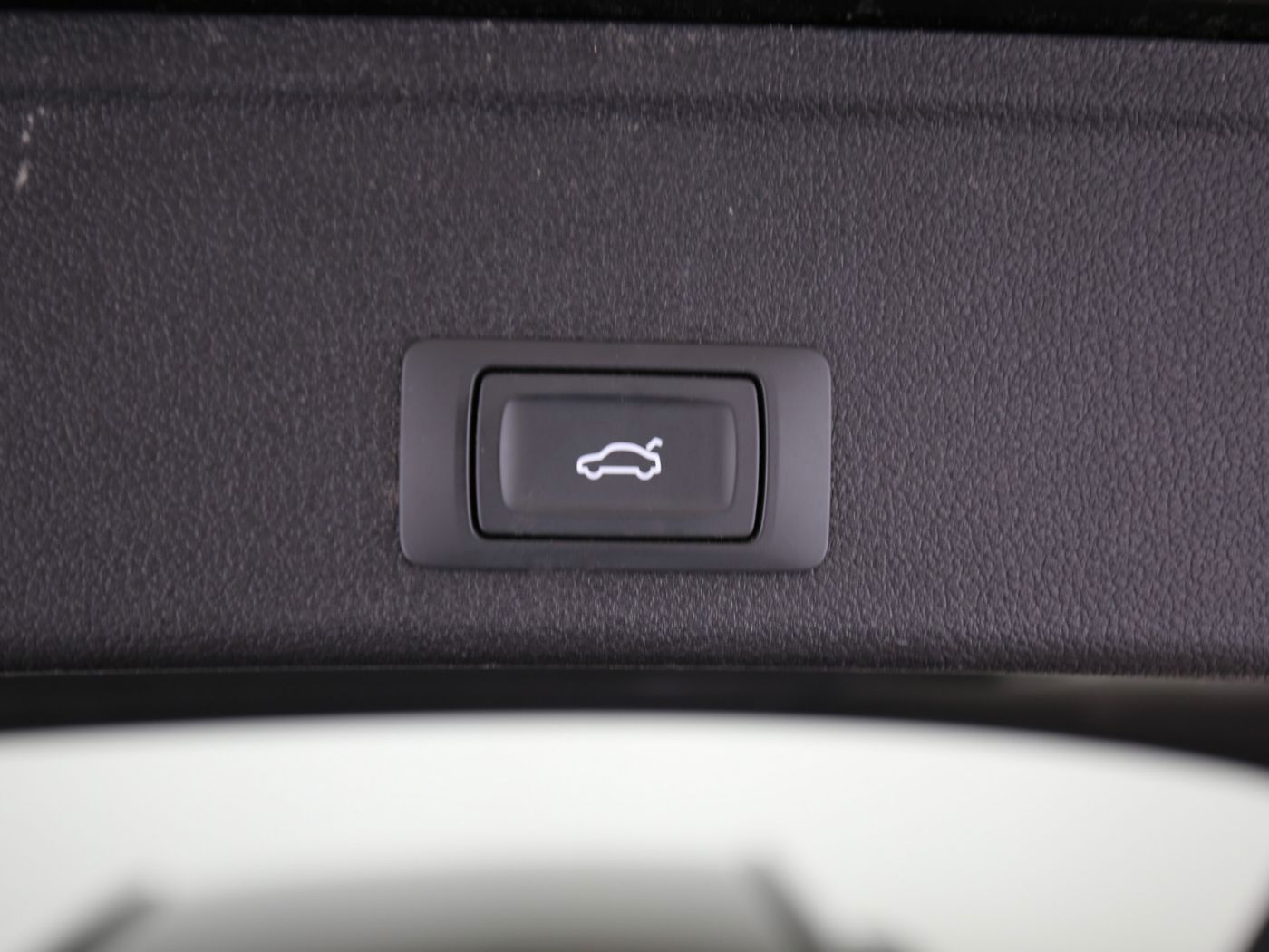 Fahrzeugabbildung Audi A4 Avant 40 TDI S tronic S line ACC|LED|Navi|PDC