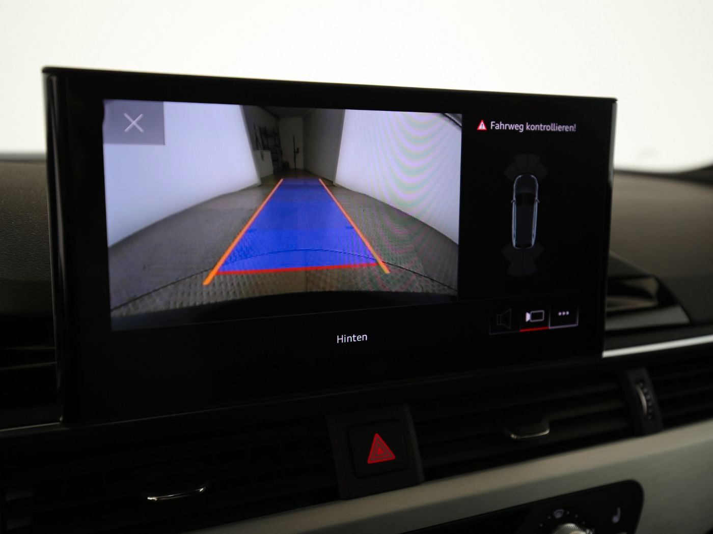 Fahrzeugabbildung Audi A4 Avant 40 TDI S tronic S line ACC|LED|Navi|PDC