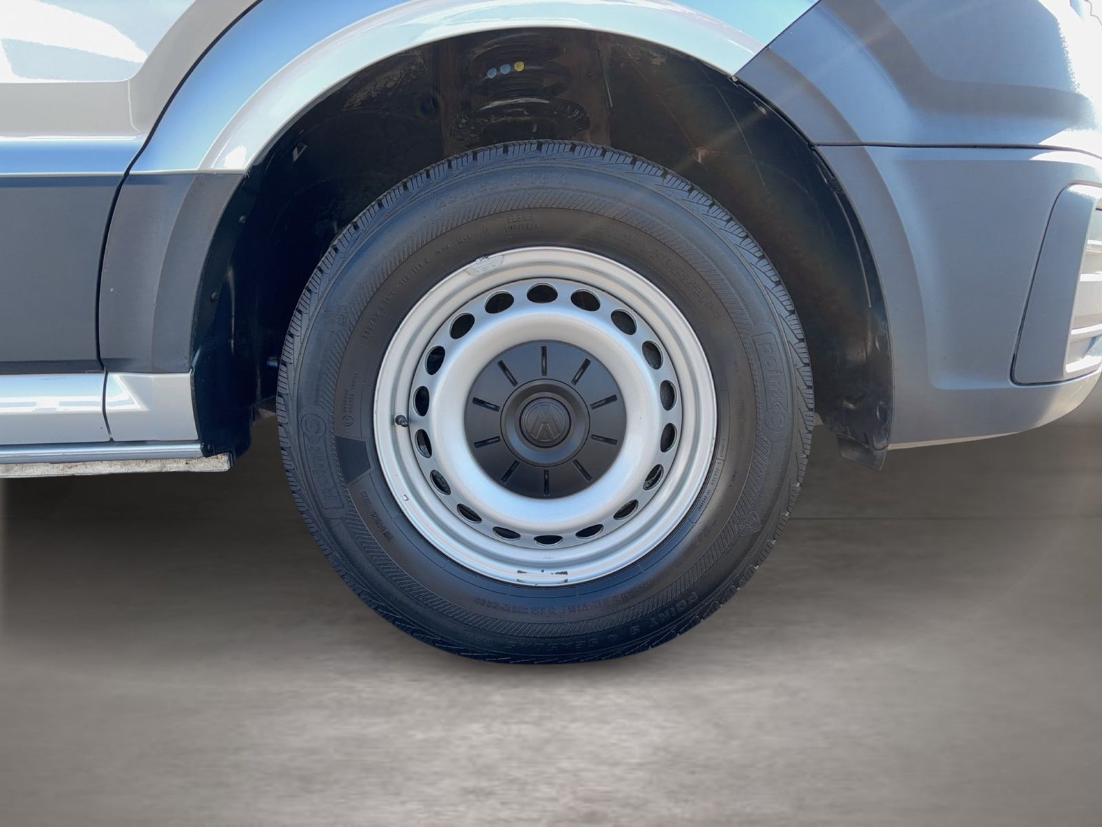 Fahrzeugabbildung Volkswagen Crafter 35 2.0 TDI RWD Kasten lang Hochdach AHK