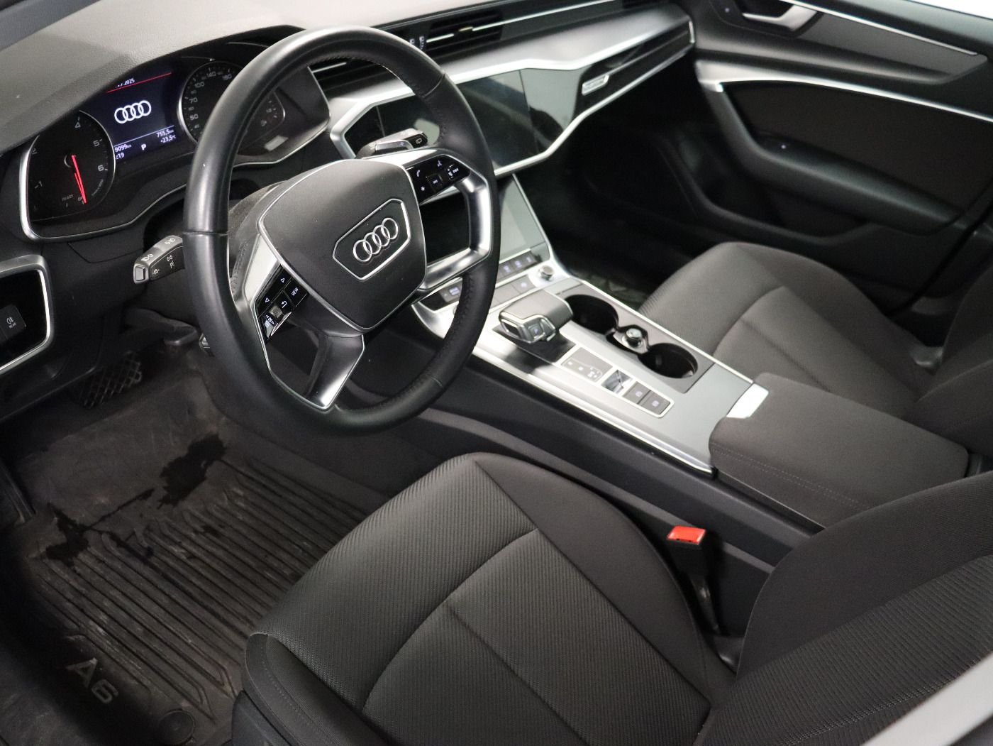 Fahrzeugabbildung Audi A6 Avant 40 TDI quattro S tronic |Pano|FLA|ACC
