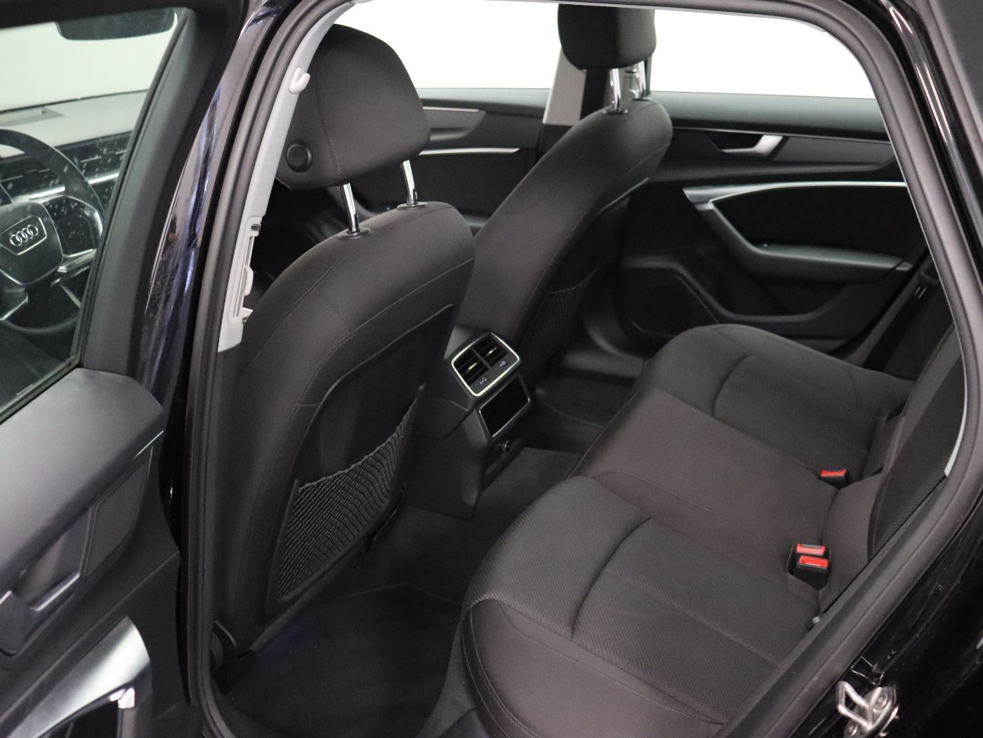 Fahrzeugabbildung Audi A6 Avant 40 TDI quattro S tronic |Pano|FLA|ACC