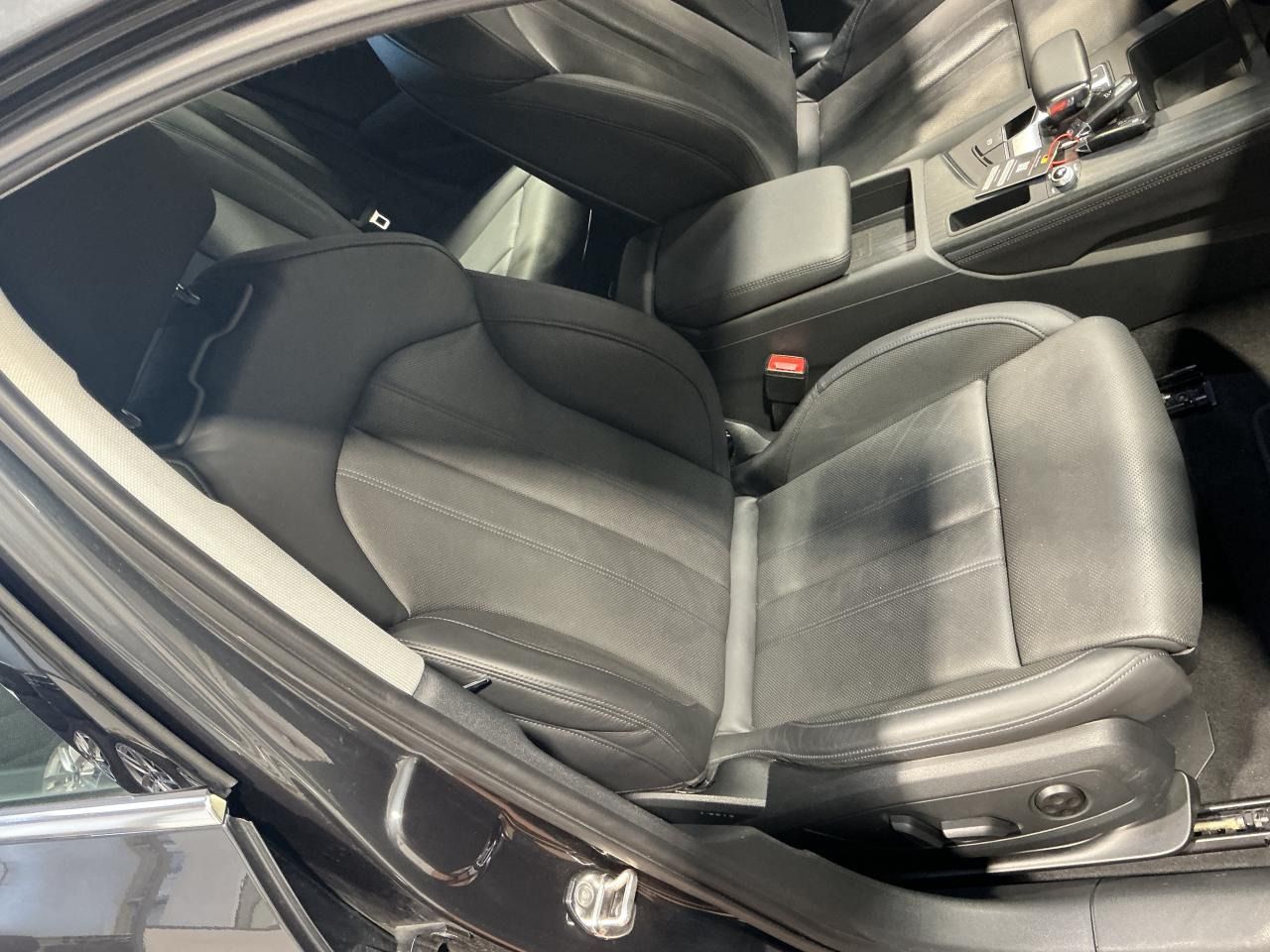 Fahrzeugabbildung Audi A4 Avant 40 TDI quattro S tronic Advanced Matrix