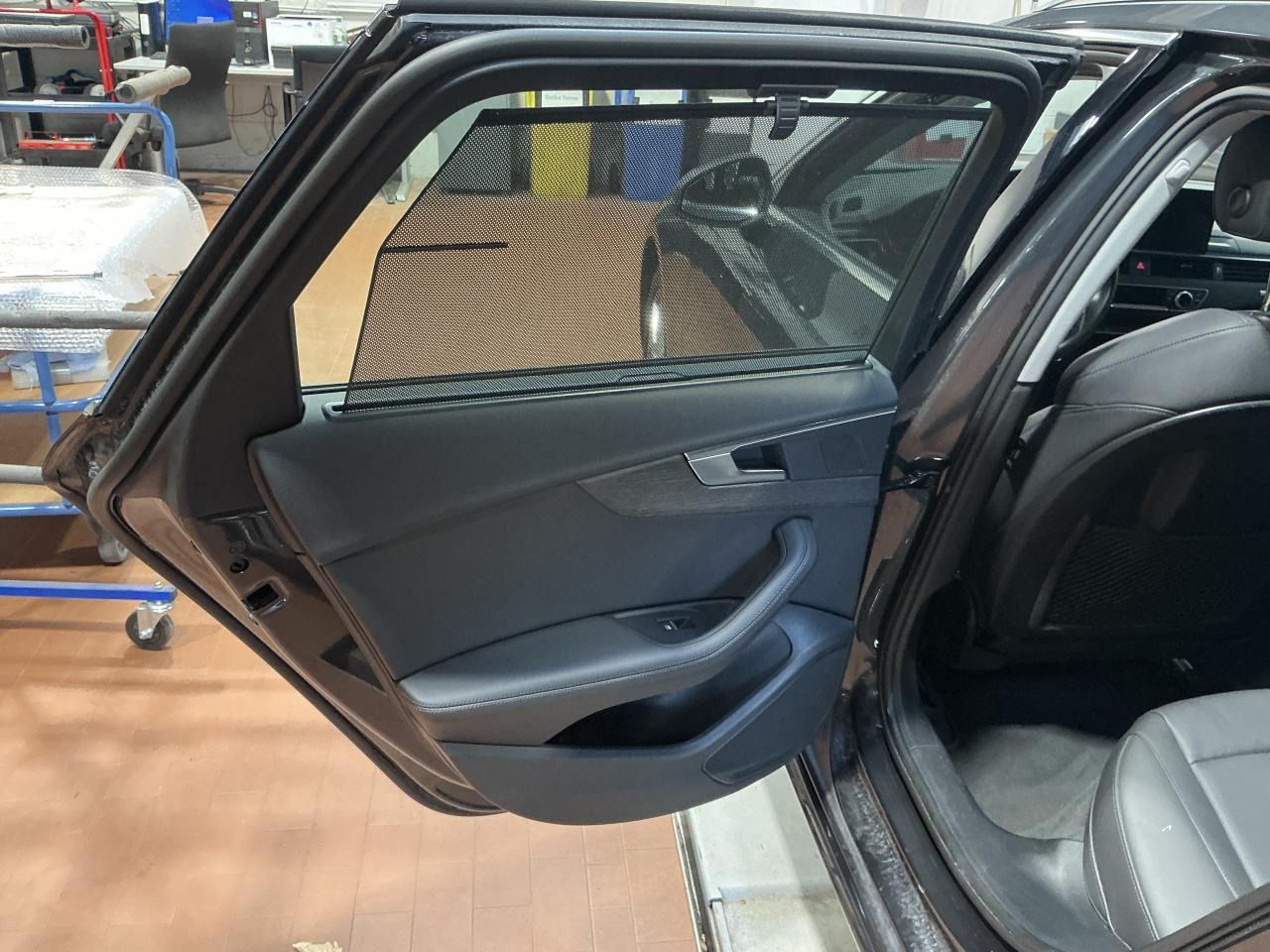 Fahrzeugabbildung Audi A4 Avant 40 TDI quattro S tronic Advanced Matrix