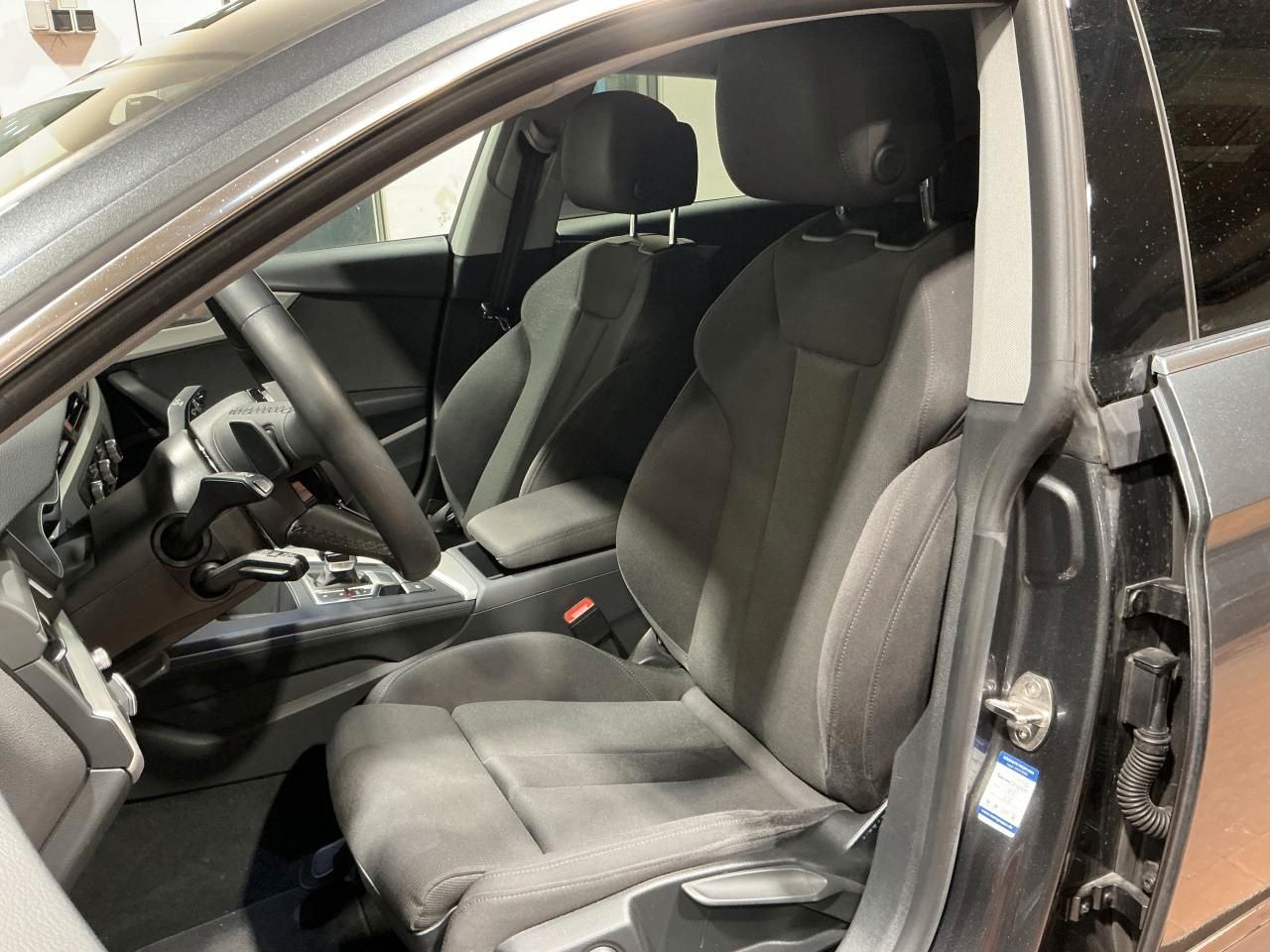 Fahrzeugabbildung Audi A5 Sportback 40 TDI S tronic S line HUD|Massage