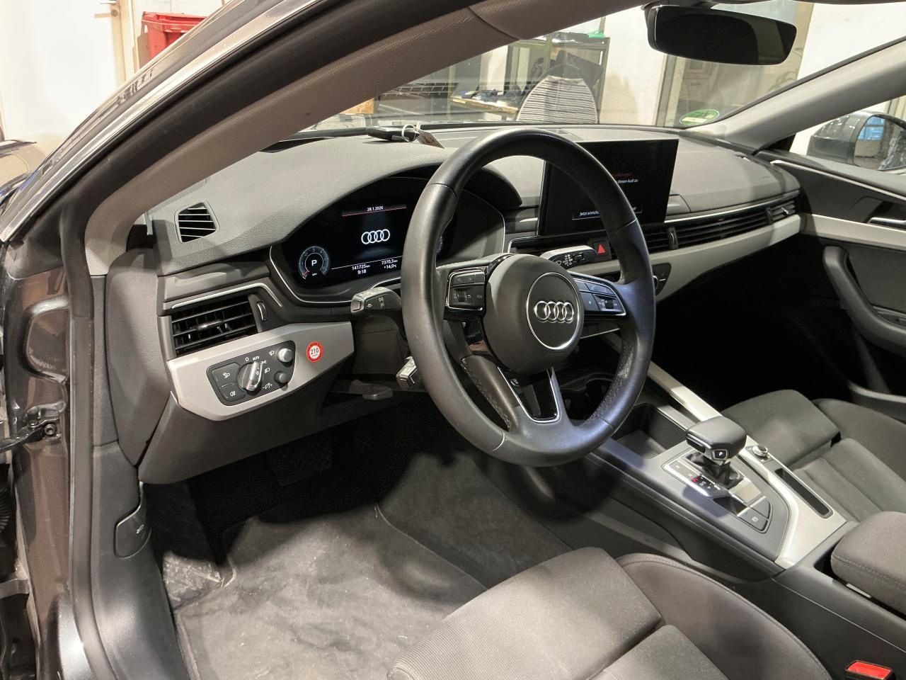 Fahrzeugabbildung Audi A5 Sportback 40 TDI S tronic S line HUD|Massage