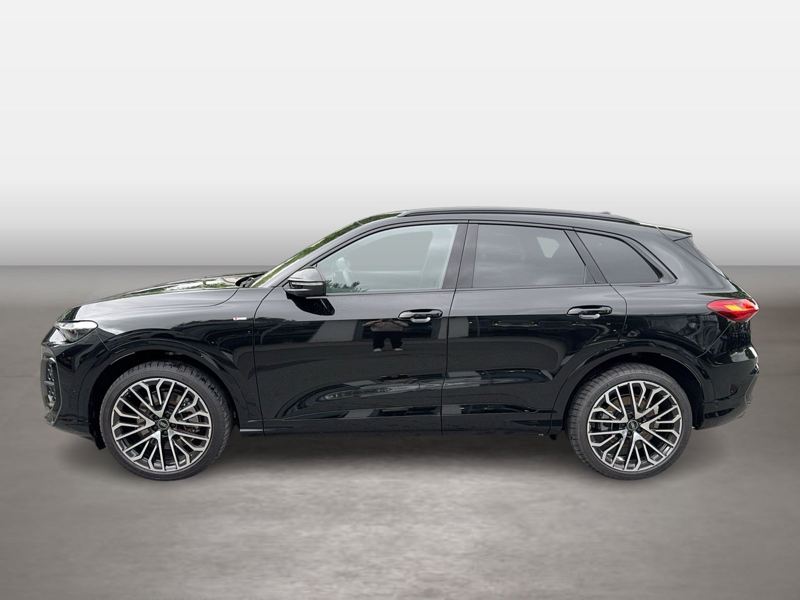 Fahrzeug autohaus mense Fahrzeugabbildung Audi Q5 SUV TDI quattro 150 kW S tronic Matrix|B&O|Te - mit KI generiert/bearbeitet