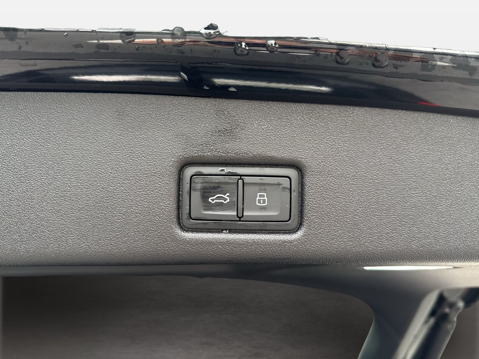 Fahrzeug autohaus mense Fahrzeugabbildung Audi Q5 SUV TDI quattro 150 kW S tronic Matrix|B&O|Te - mit KI generiert/bearbeitet