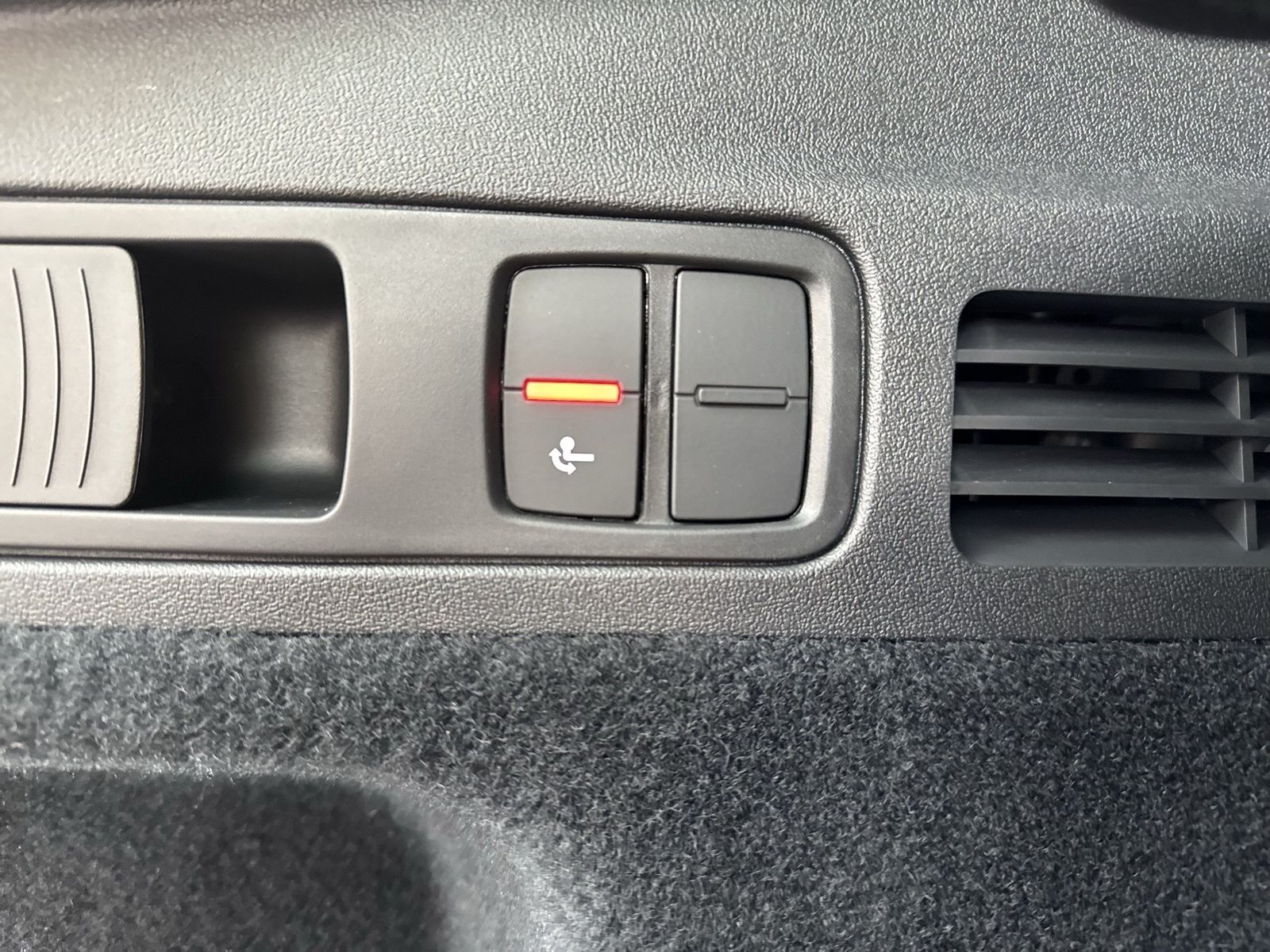 Fahrzeug autohaus mense Fahrzeugabbildung Audi Q5 SUV TDI quattro 150 kW S tronic Matrix|B&O|Te - mit KI generiert/bearbeitet