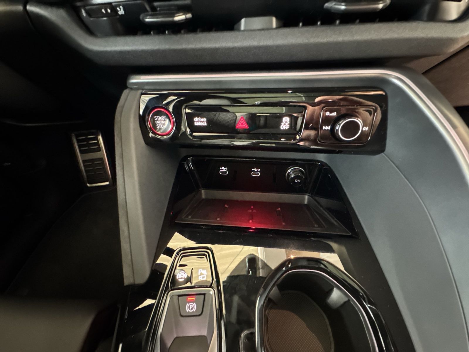 Fahrzeugabbildung Audi Q5 SUV TDI S line Matrix|B&O|CarPlay|TechPro