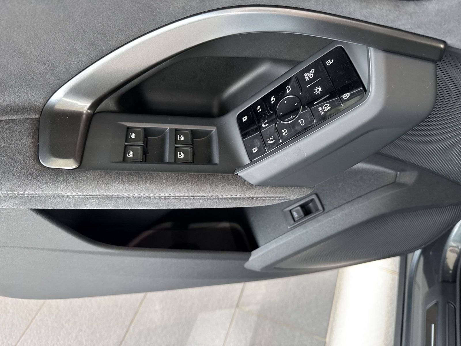 Fahrzeugabbildung Audi Q5 SUV TDI S line Matrix|B&O|CarPlay|TechPro