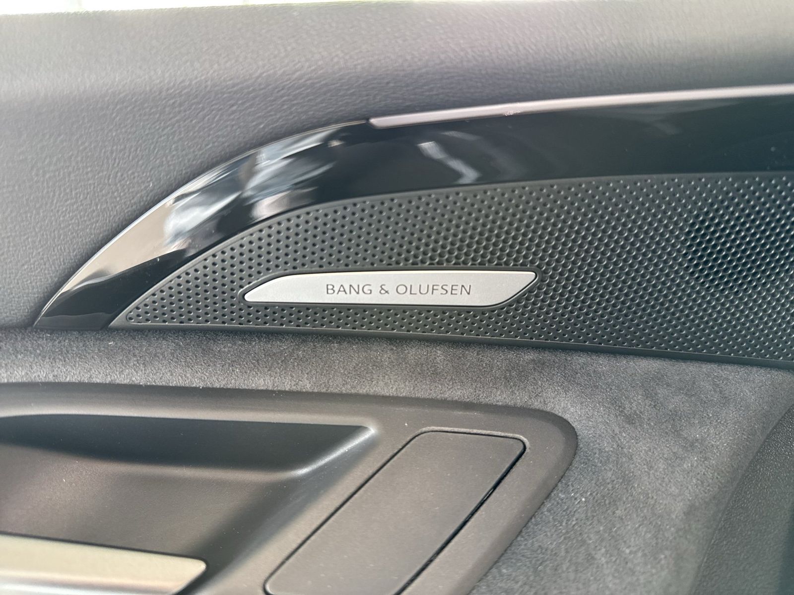 Fahrzeugabbildung Audi Q5 SUV TDI S line Matrix|B&O|CarPlay|TechPro