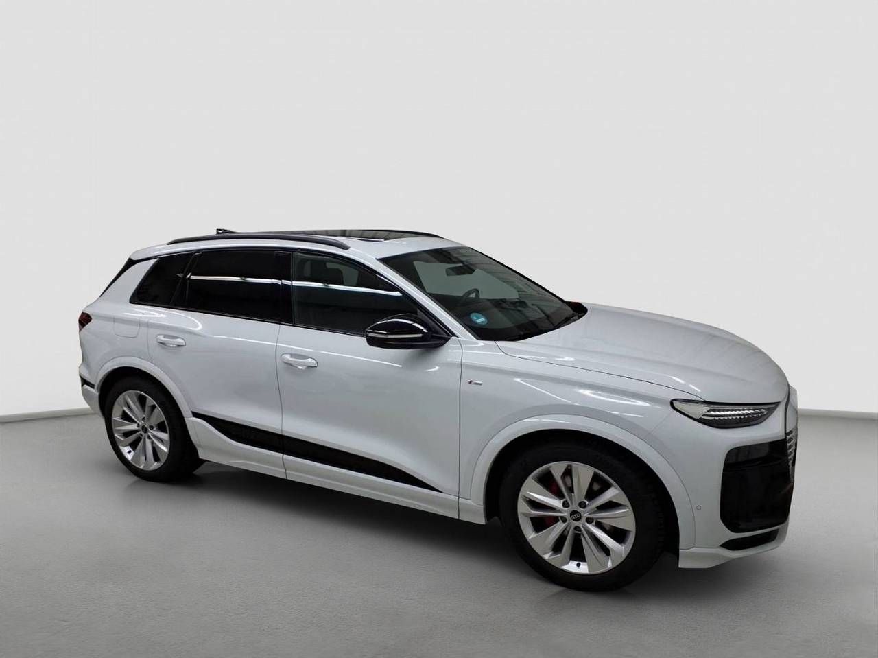 Fahrzeug autohaus mense Fahrzeugabbildung Audi Q6 e-tron performance S line B&O|AHK|HUD
