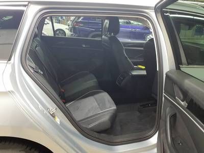 Fahrzeugabbildung Volkswagen Passat Variant 1.5 TSI eHybrid CarPlay|AHK|HUD