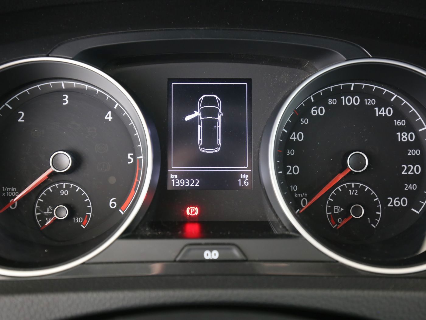 Fahrzeugabbildung Volkswagen Golf VII Variant 1.6 TDI BMT Trendline CarPlay