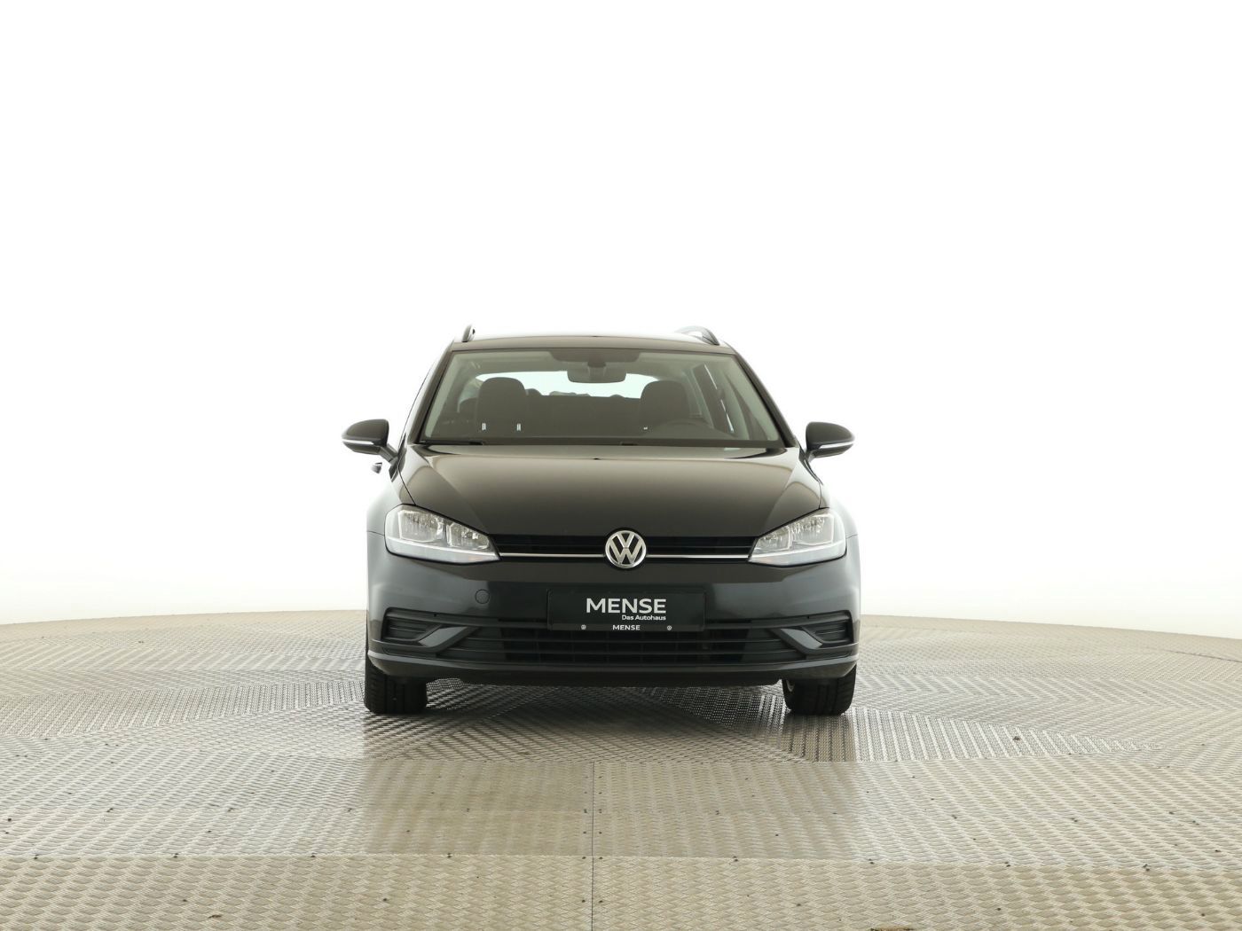 Fahrzeugabbildung Volkswagen Golf VII Variant 1.6 TDI BMT Trendline CarPlay