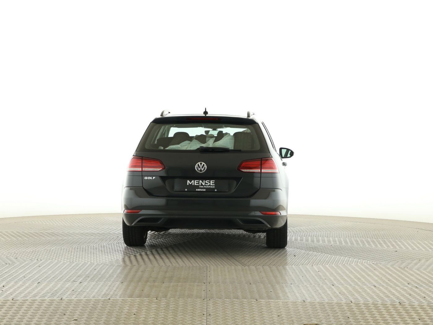 Fahrzeugabbildung Volkswagen Golf VII Variant 1.6 TDI BMT Trendline CarPlay