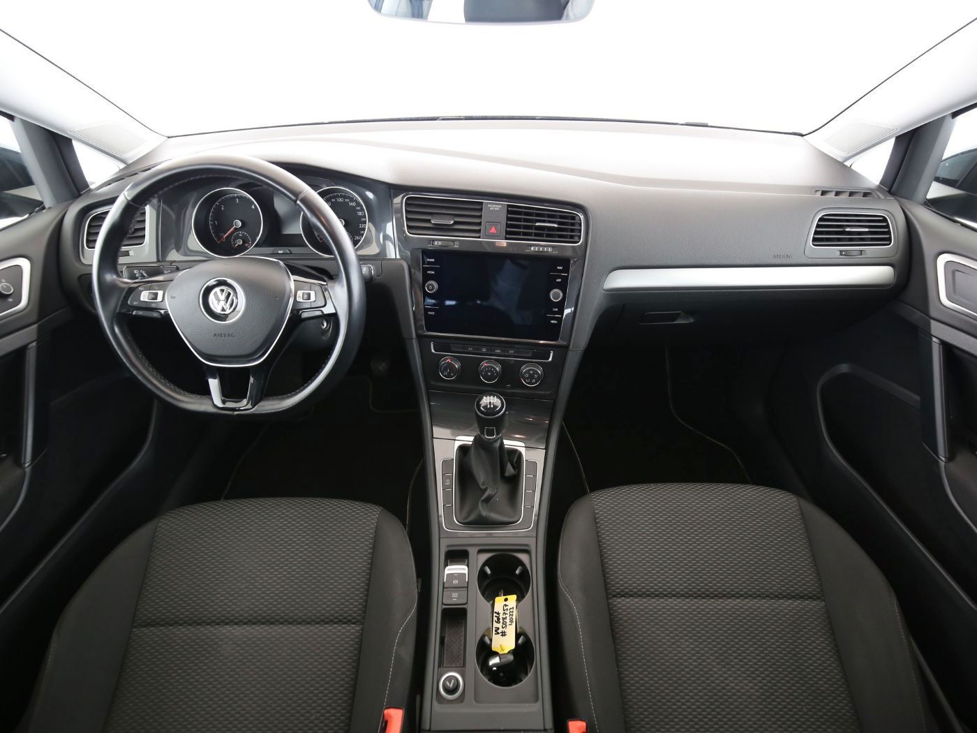 Fahrzeugabbildung Volkswagen Golf VII Variant 1.6 TDI BMT Trendline CarPlay