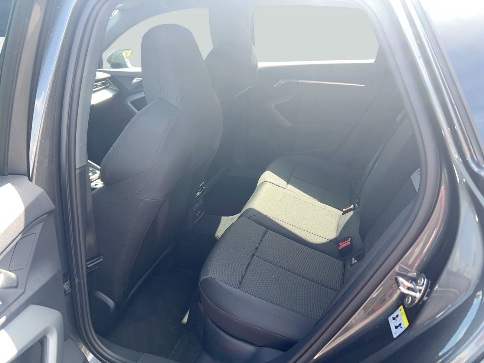 Fahrzeugabbildung Audi A3 Sportback 35 TDI S tronic S line ACC|Navi|PDC