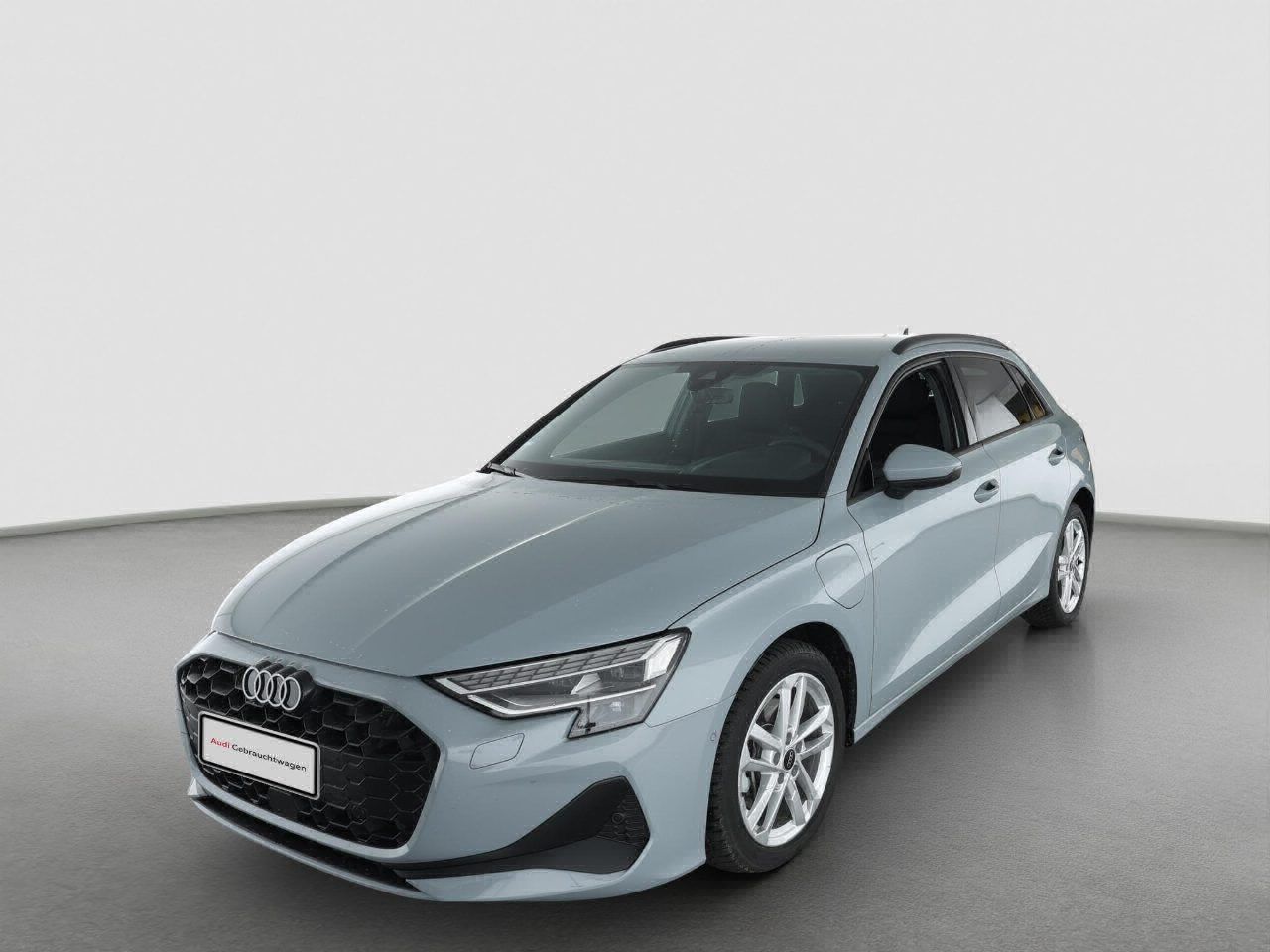 Fahrzeugabbildung Audi A3 Sportback 40 TFSI e S tronic Sonos|AHK|HUD|LM