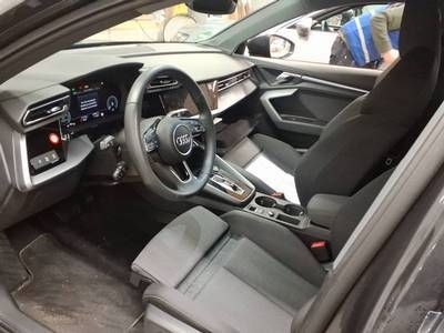 Fahrzeugabbildung Audi A3 Sportback 40 TFSI e S tronic advanced ACC|LED