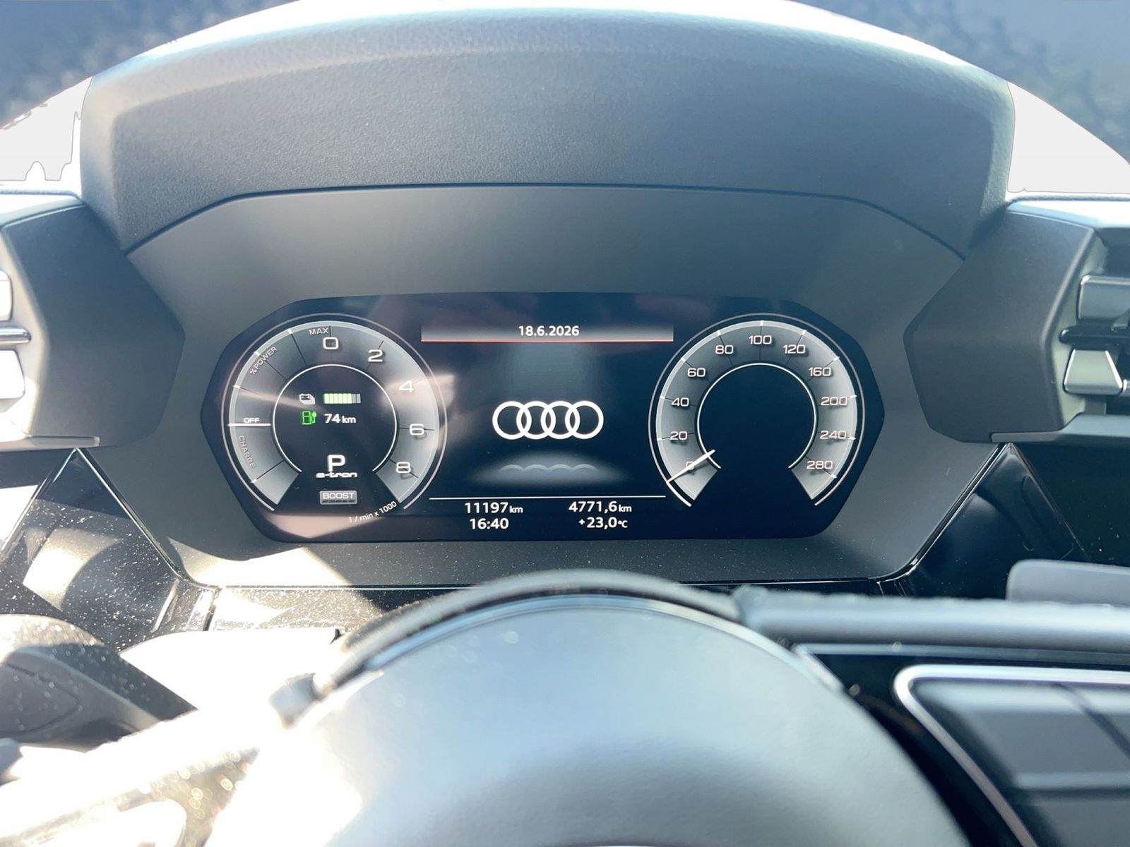 Fahrzeugabbildung Audi A3 Sportback 40 TFSI e S tronic advanced ACC|LED