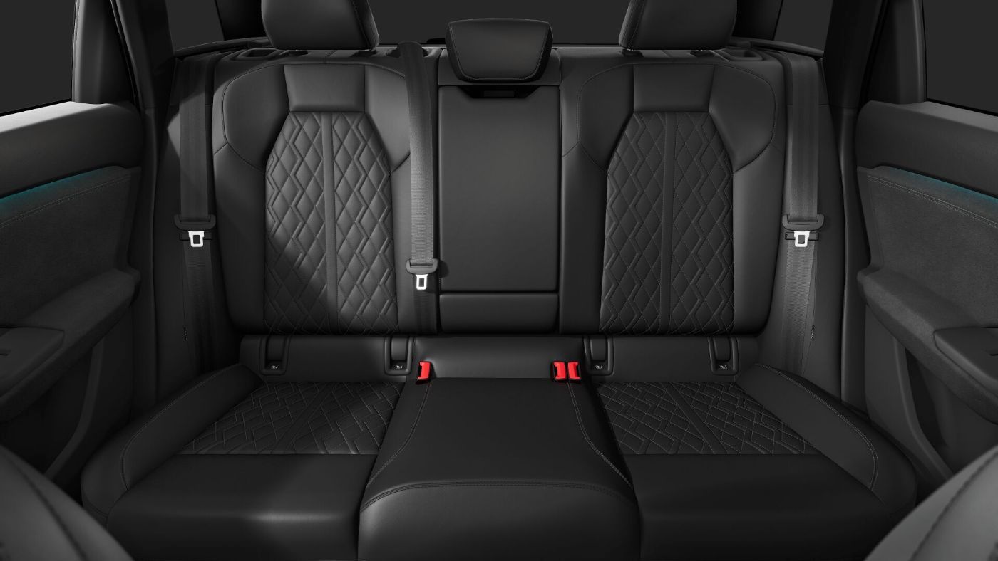 Fahrzeug autohaus mense Fahrzeugabbildung Audi Q6 e-tron performance edition one blue B&O|AHK