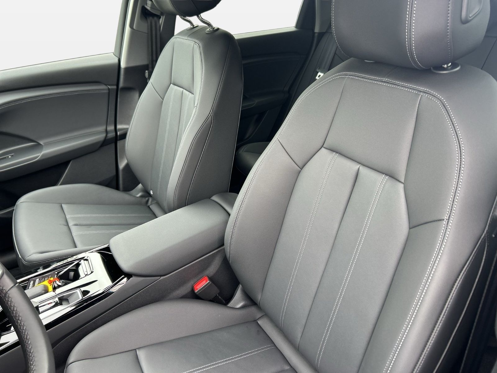 Fahrzeug autohaus mense Fahrzeugabbildung Audi Q6 e-tron Tech pro AHK|Luft|Standhzg|4xSHZG|ACC|