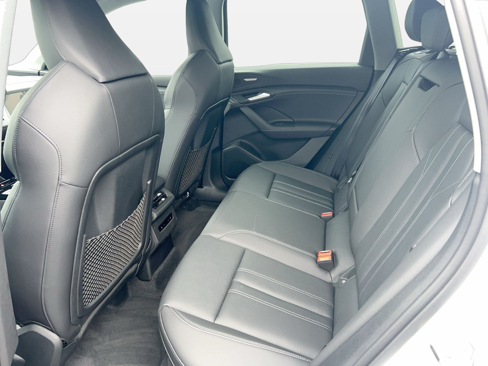 Fahrzeugabbildung Audi A6 Sportback e-tron Tech pro B&O|AHK|HUD|Luft|Pa