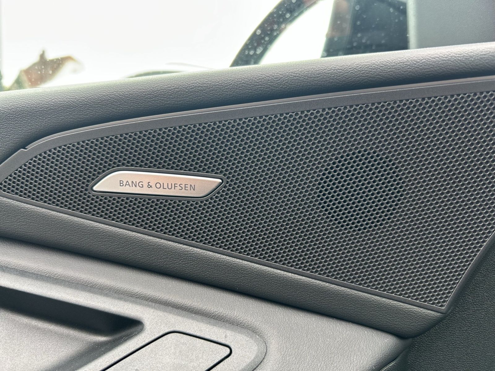 Fahrzeugabbildung Audi A6 Sportback e-tron Tech pro B&O|AHK|HUD|Luft|Pa
