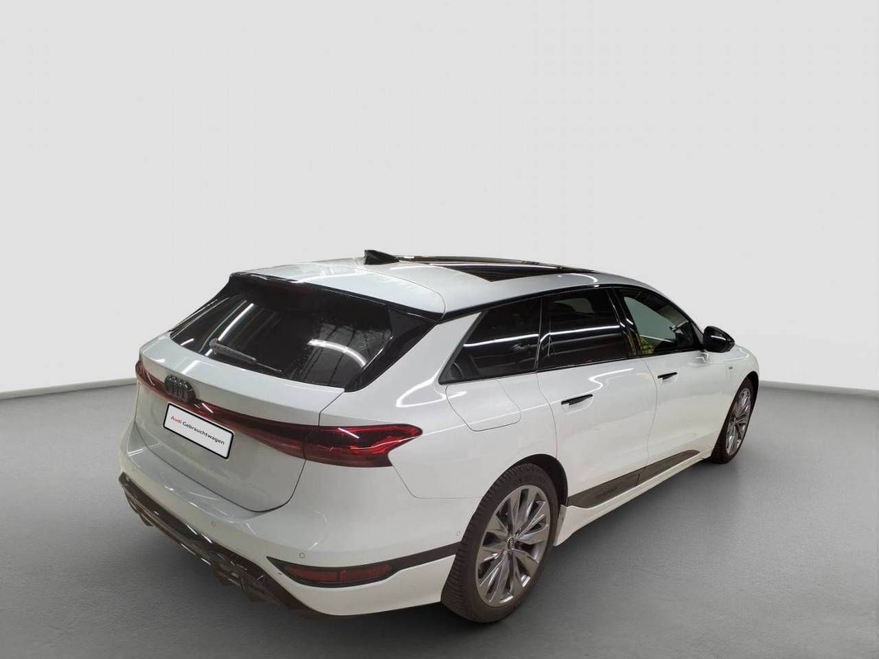 Fahrzeugabbildung Audi A6 Avant e-tron S line B&O|AHK|HUD|Luft