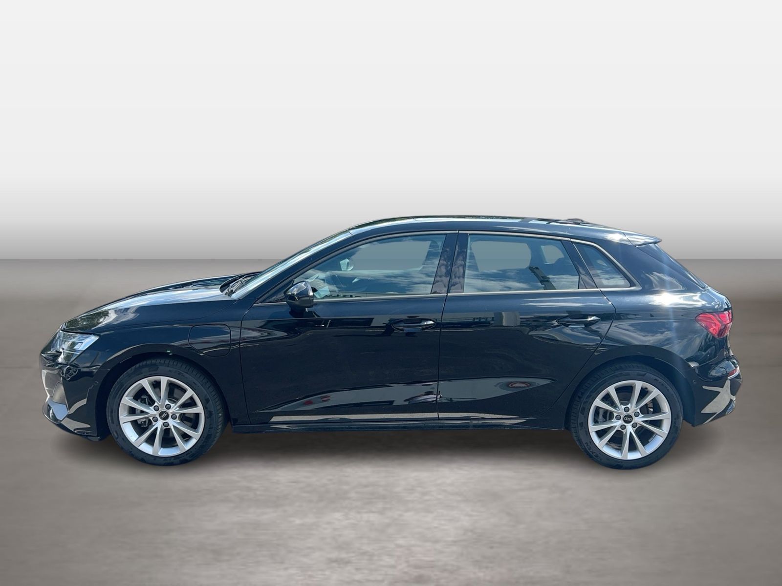 Fahrzeug autohaus mense Fahrzeugabbildung Audi A3 Sportback 40 TFSI e S tronic Advanced ACC|LED