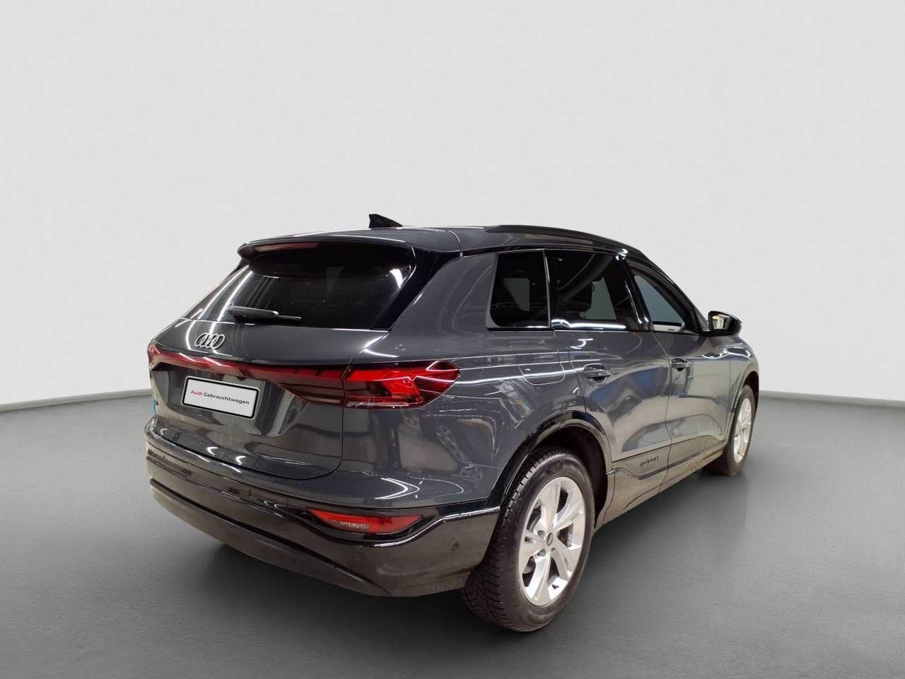 Fahrzeugabbildung Audi Q6 e-tron 185 kW Tech Standhzg|4xSHZG|ACC|LED|LM