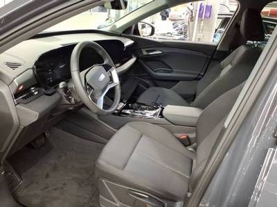 Fahrzeugabbildung Audi Q6 e-tron 185 kW Tech Standhzg|4xSHZG|ACC|LED|LM