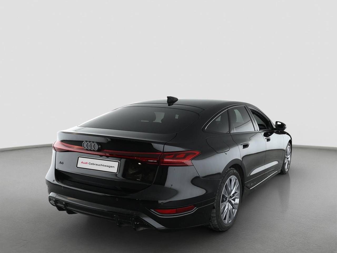 Fahrzeugabbildung Audi A6 Sportback e-tron 210 kW S line Tech pro B&O