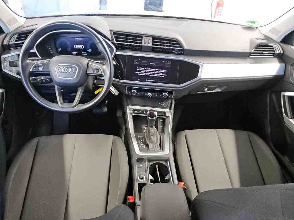 Fahrzeugabbildung Audi Q3 Sportback 35 TFSI S line S tronic CarPlay|ACC