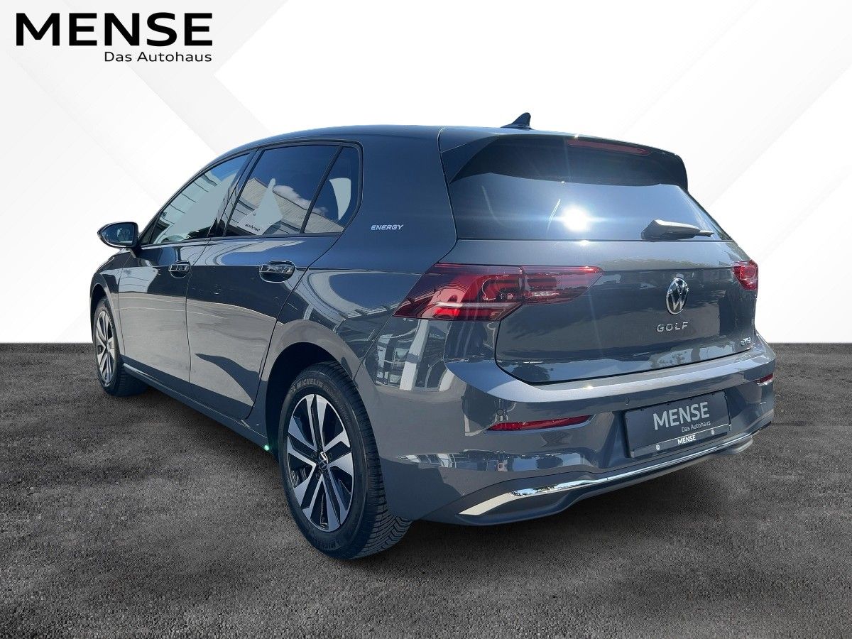 Fahrzeugabbildung Volkswagen Golf 1.5 eTSI DSG Energy AHK Navi Ganzjahresreif