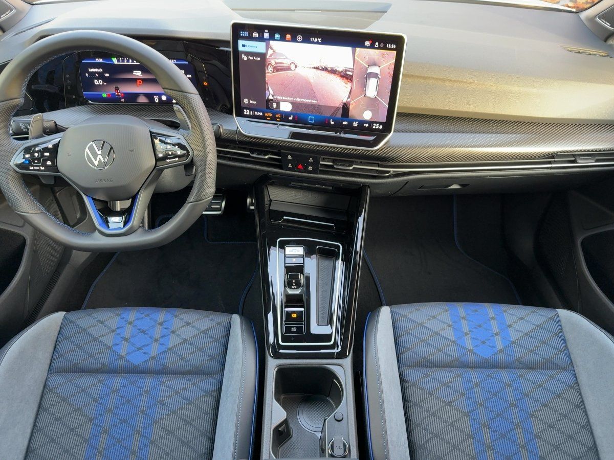 Fahrzeug autohaus mense Fahrzeugabbildung Volkswagen Golf R Black Edition Akra Pano Navi HarmanKardon