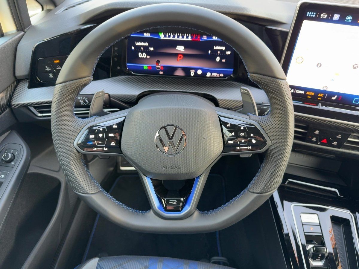 Fahrzeug autohaus mense Fahrzeugabbildung Volkswagen Golf R Black Edition Akra Pano Navi HarmanKardon
