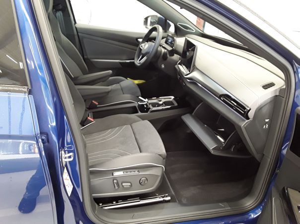 Fahrzeugabbildung Volkswagen ID.5 Pro electric IQ.Light|Matrix|CarPlay|h/k|LM