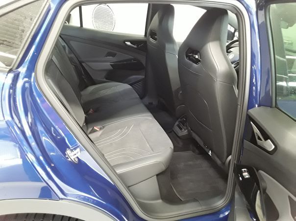 Fahrzeugabbildung Volkswagen ID.5 Pro electric IQ.Light|Matrix|CarPlay|h/k|LM