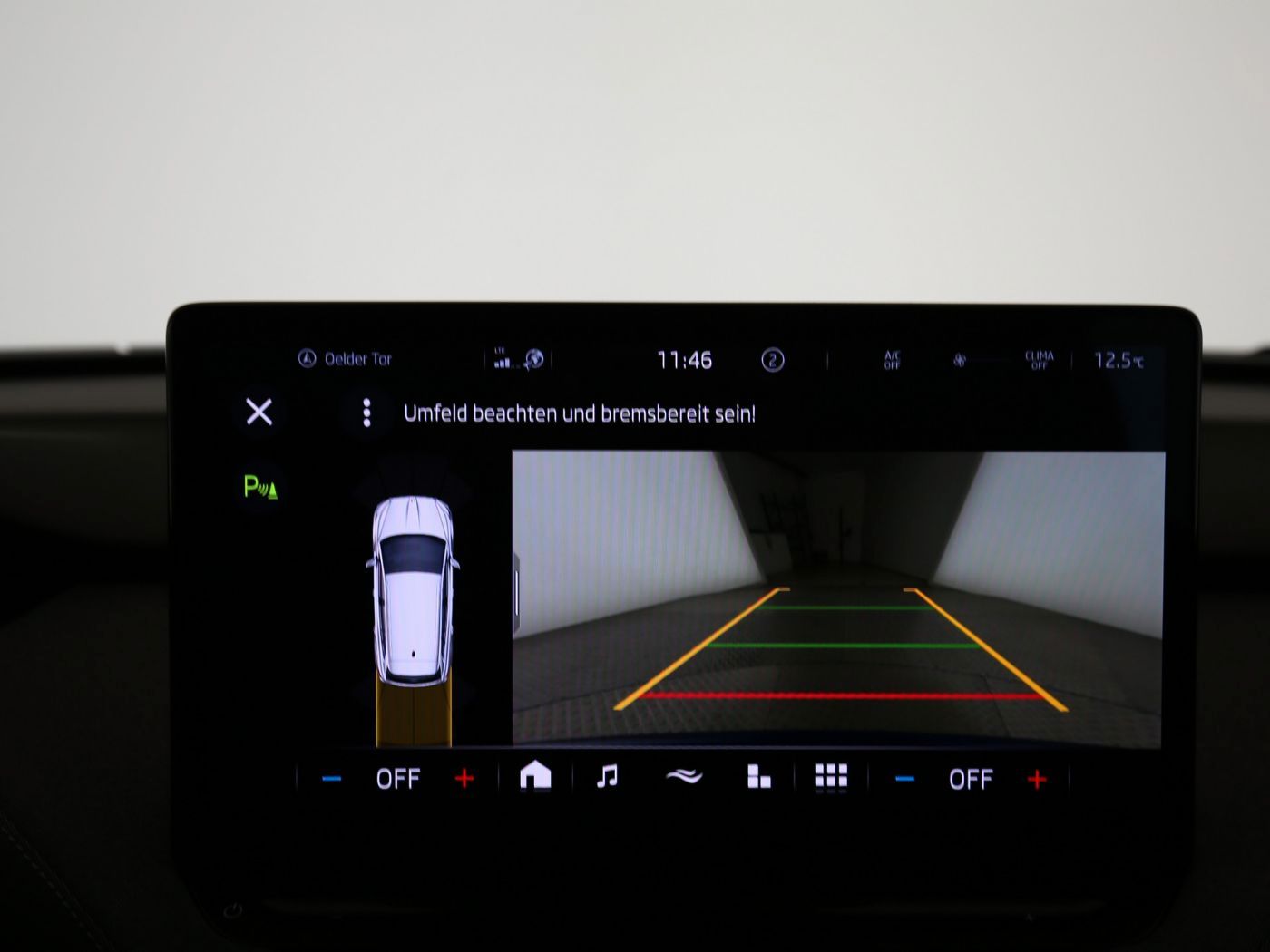 Fahrzeugabbildung SKODA Enyaq 50 Loft LED|VirtualCP|KlimaA|LaneAss|PDC