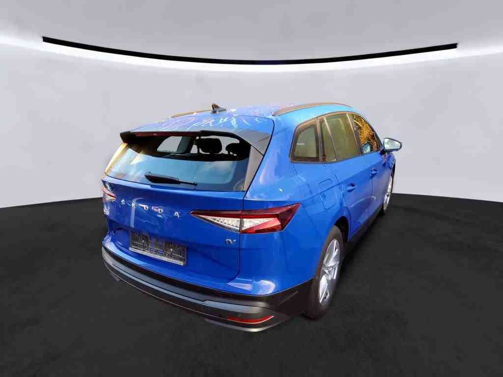 Fahrzeugabbildung SKODA Enyaq 50 Loft LED|VirtualCP|KlimaA|LaneAss|PDC