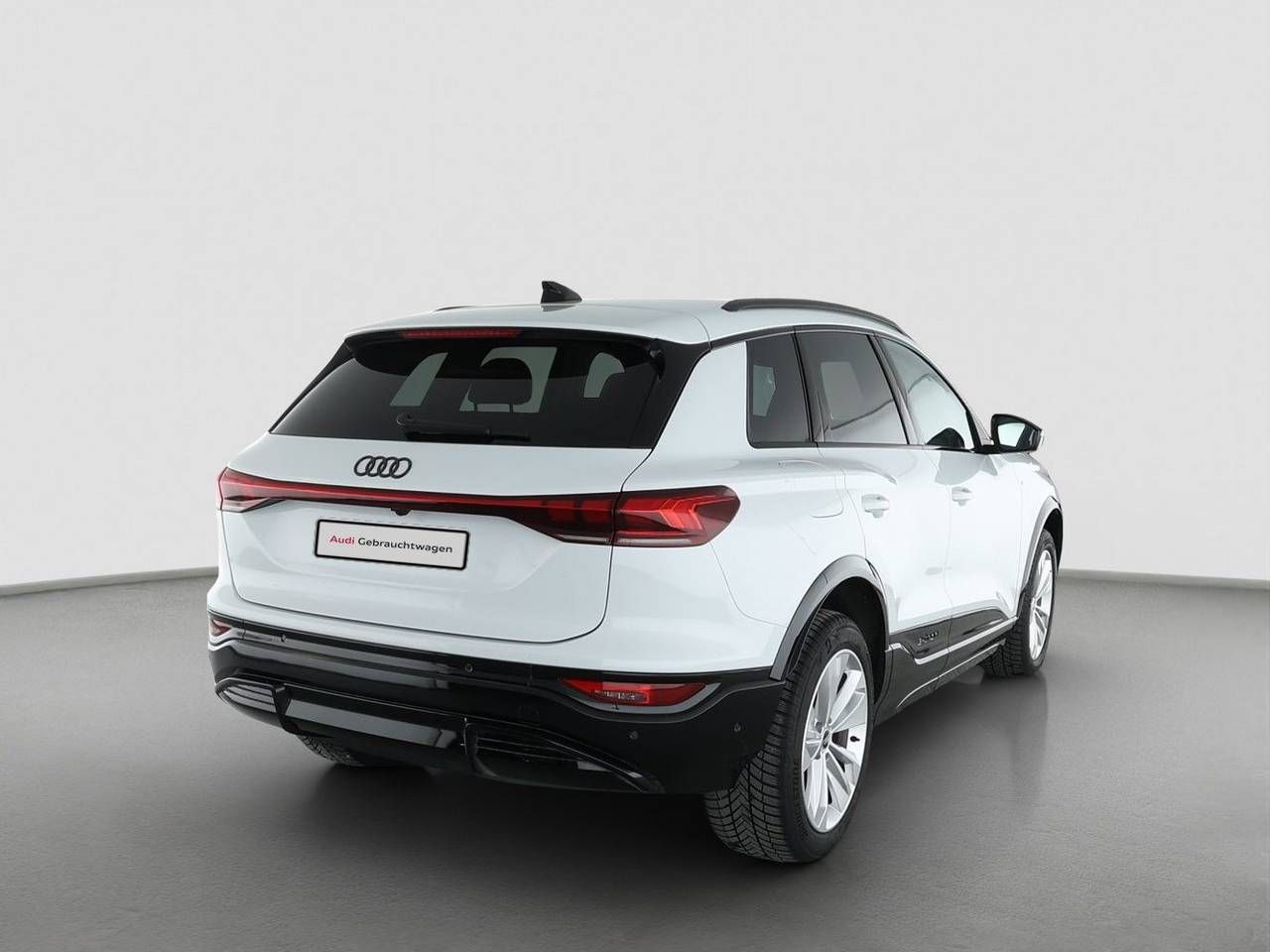 Fahrzeug autohaus mense Fahrzeugabbildung Audi Q6 e-tron S line AHK|HUD|Luft|Standhzg|LM