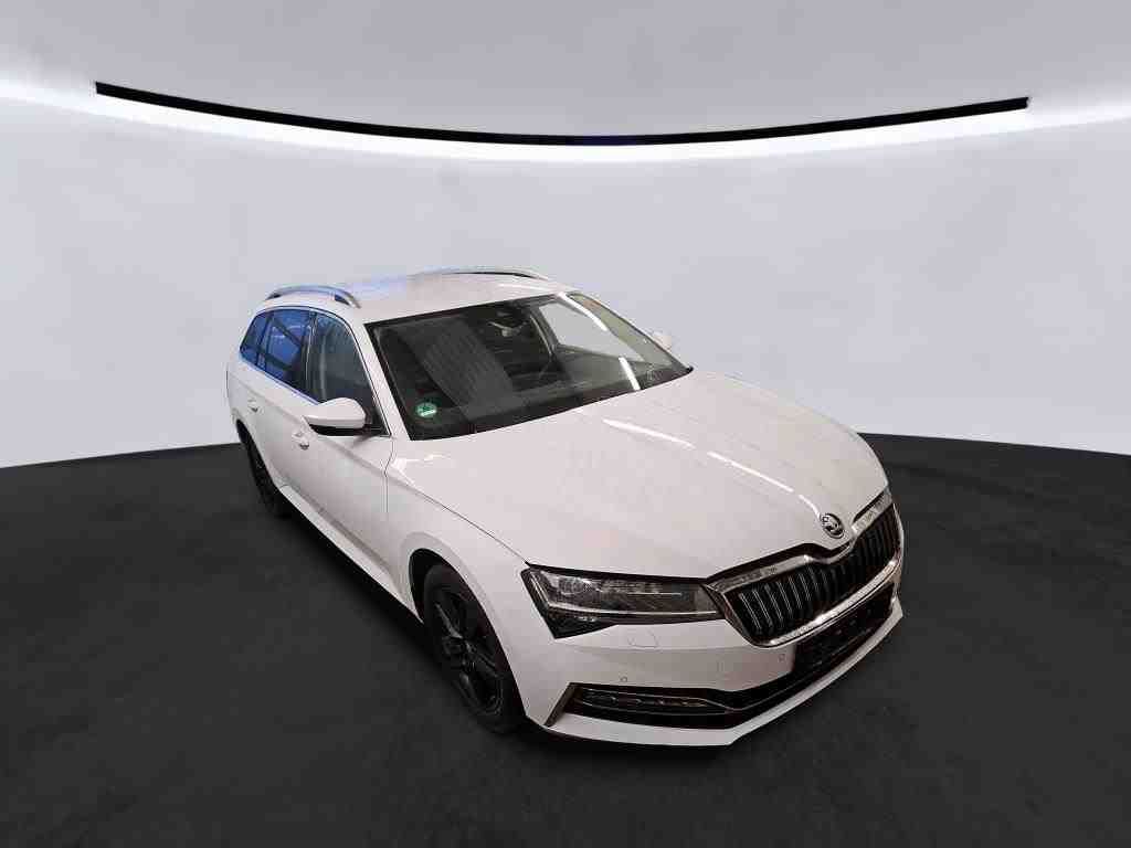 Fahrzeugabbildung SKODA Superb Combi 1.4 TSI Style iV Standhzg|4xSHZG|LM