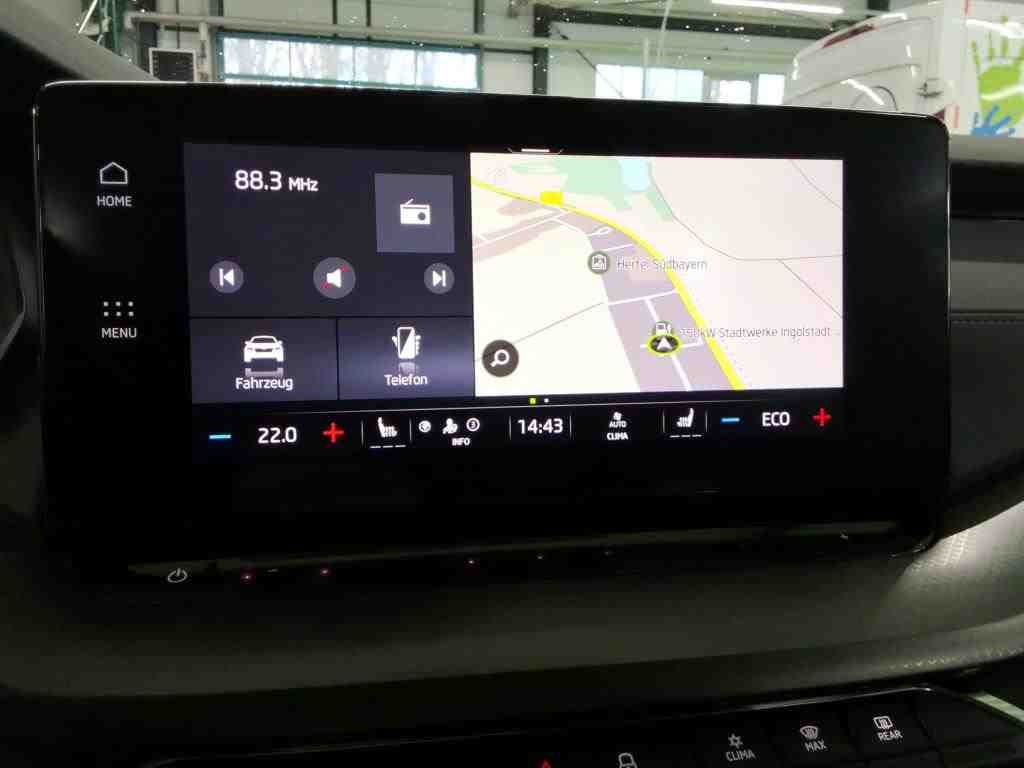 Fahrzeugabbildung SKODA Octavia Combi 1.4 TSI Ambition iV ACC|LED|Navi