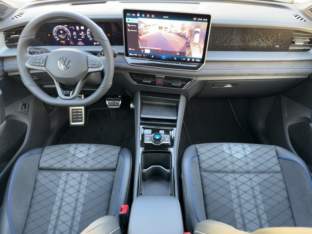 Fahrzeugabbildung Volkswagen Tayron R-Line TDI DSG AHK HUD Harman Kardon Pano