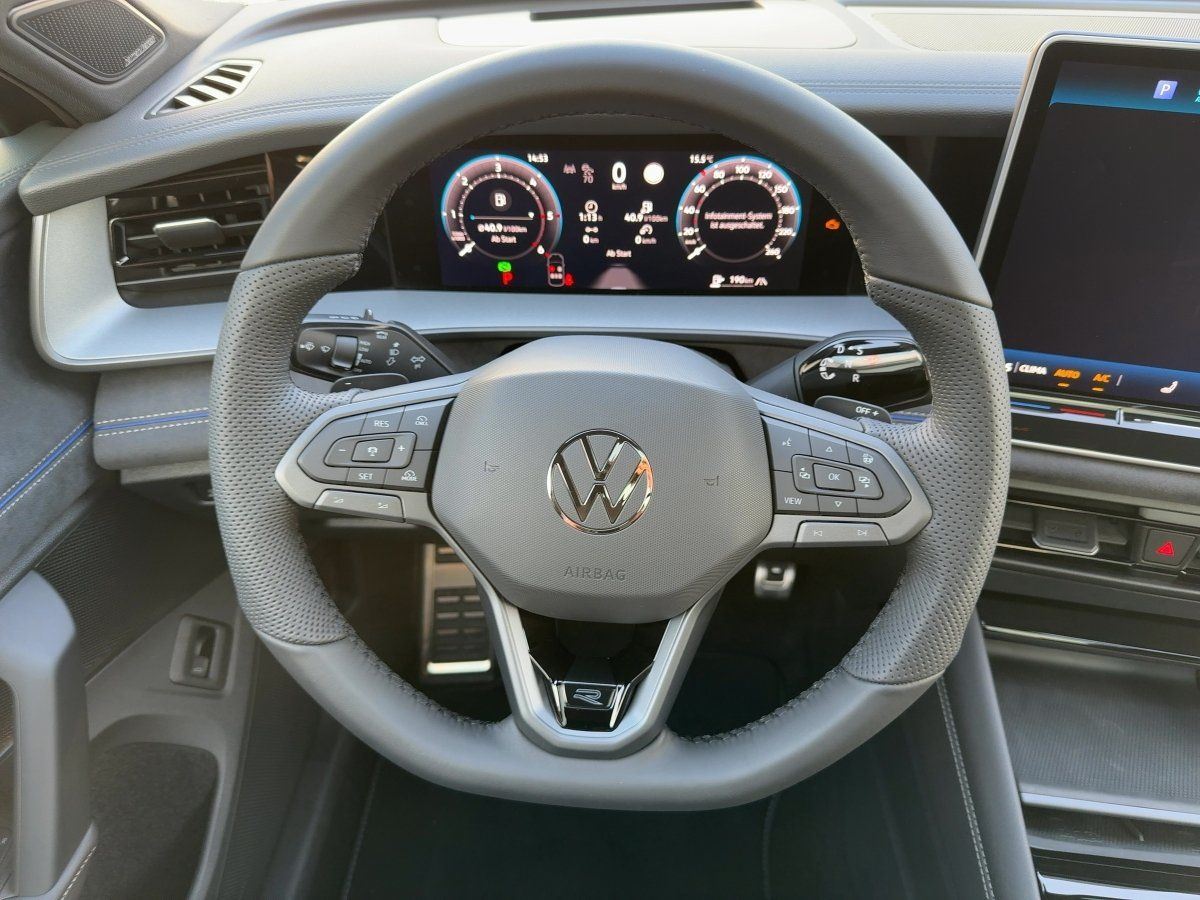 Fahrzeugabbildung Volkswagen Tayron R-Line TDI DSG AHK HUD Harman Kardon Pano