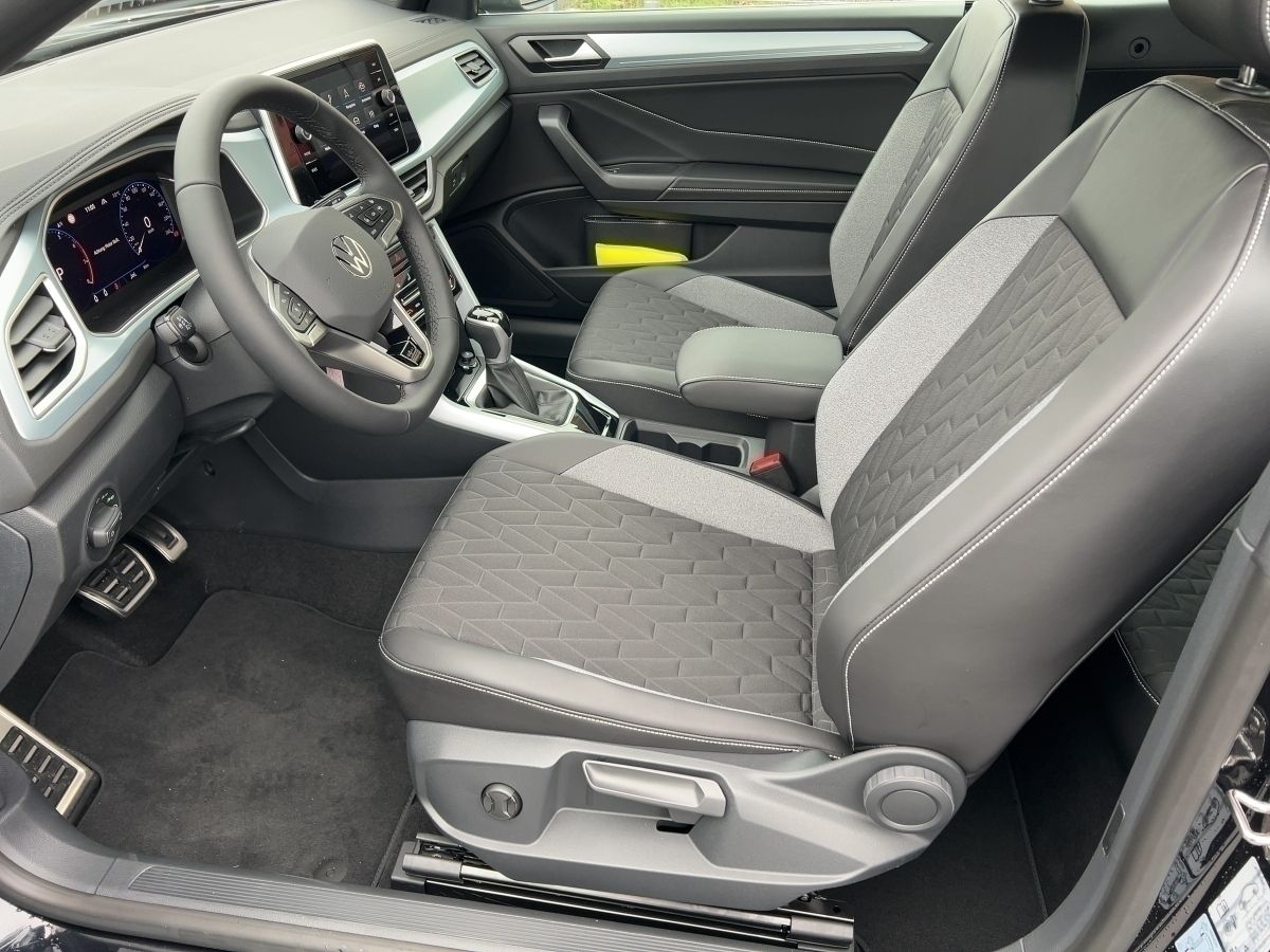 Fahrzeugabbildung Volkswagen T-Roc Cabriolet 1.5 TSI DSG GOAL Nav Winterräder