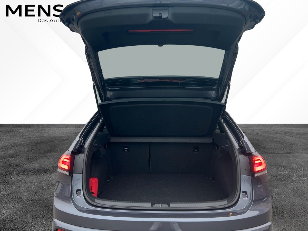 Fahrzeugabbildung Volkswagen Taigo 1.5 TSI DSG R-Line AHK BlackRoof Navi ACC